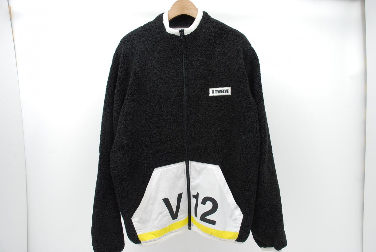 中古 メンズ ヴィ・トゥエルヴ V12 ジャケット XL 黒  ブラック 長袖フルジップボア