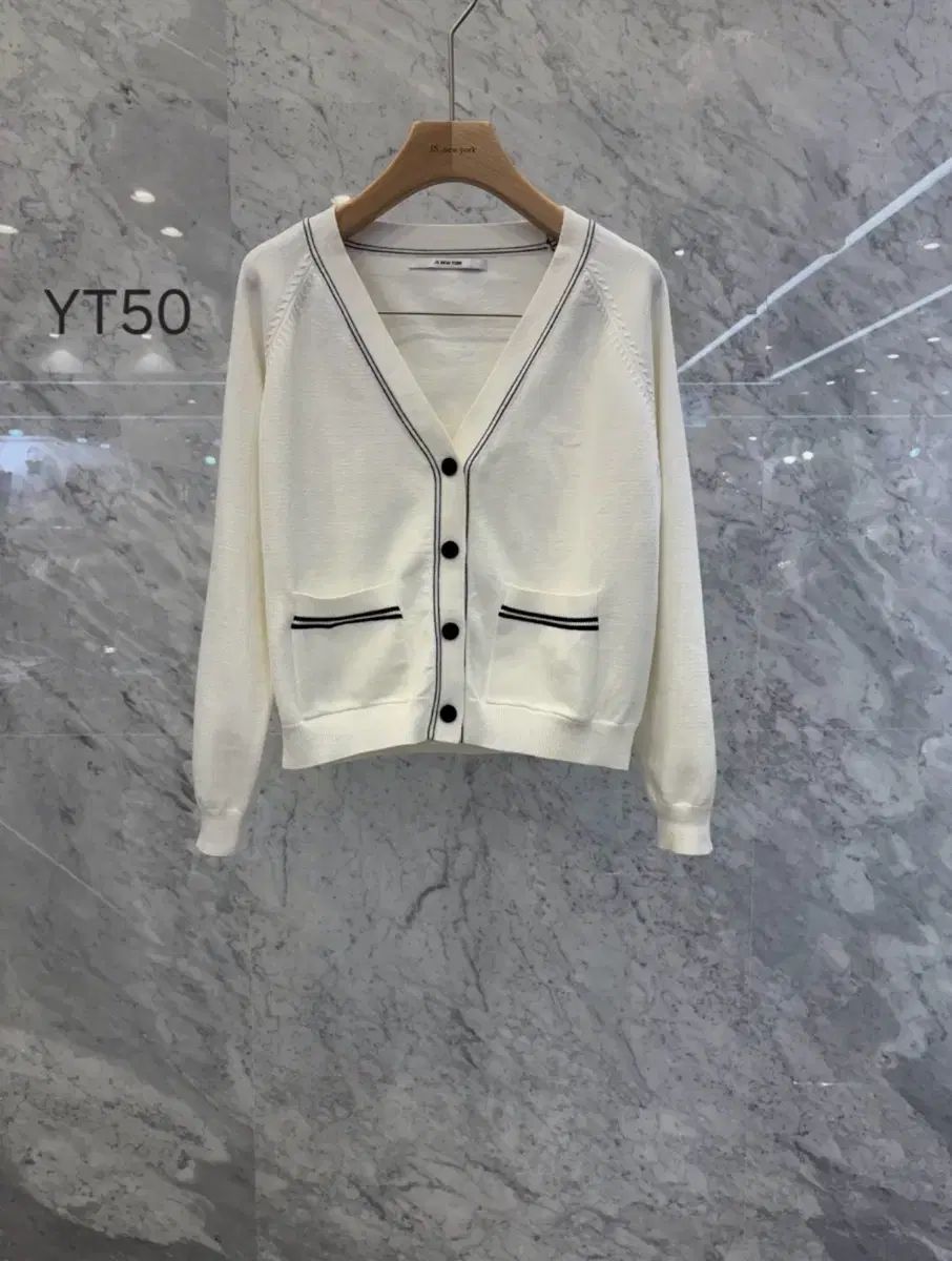 js NEW YORK スタイル 2025 f|w Vネック バイカラー LINE ニットカーディガン