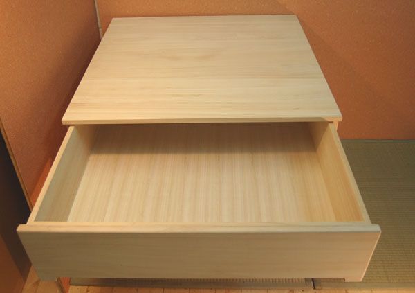 押入 桐タンス