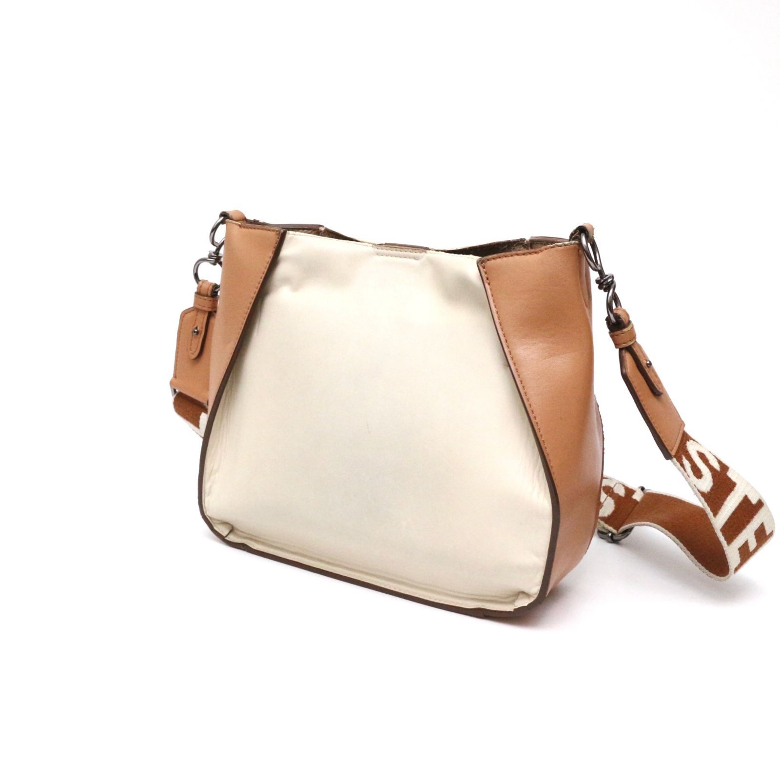 ステラ マッカートニー ショルダーバッグ クロスボディバッグ バイカラー ステラ マッカートニー“馬の背中”のようなバッグ「ステラ