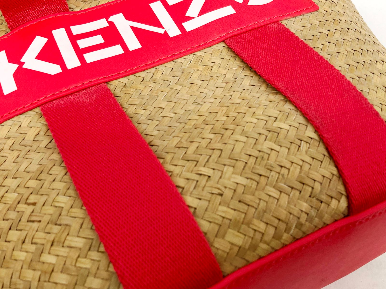 KENZO (ケンゾー) ロゴ スモールラフィア かごバッグ ショルダーバッグ