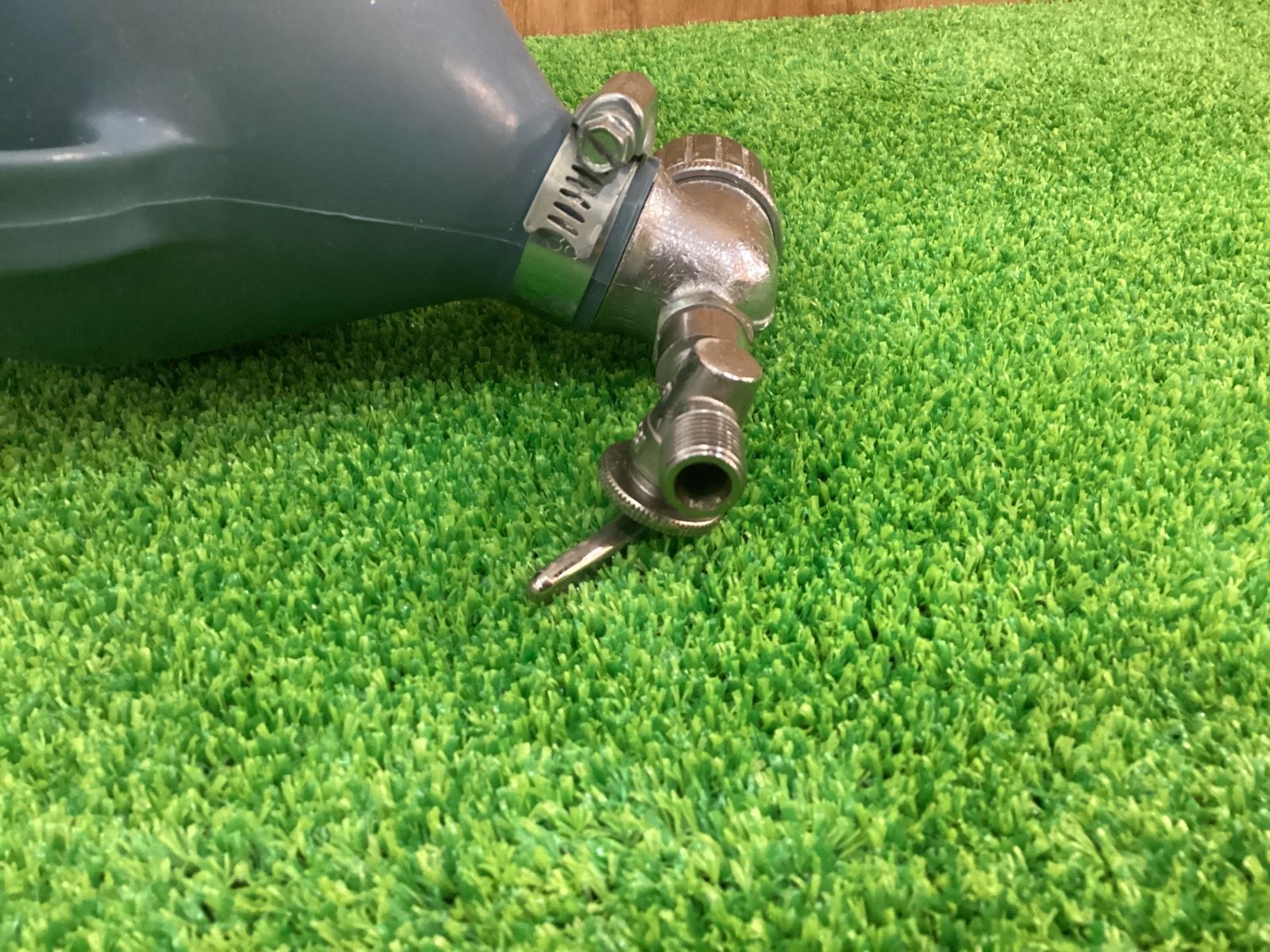 シリンガン 水色