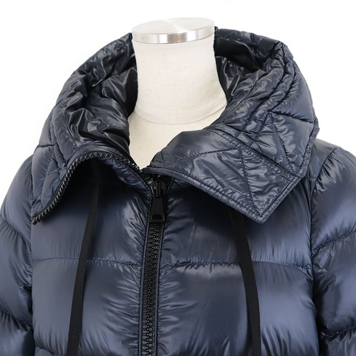 美品】モンクレール 22年製 SUYEN スイエン ナイロン Aライン ダウンジャケット レディース サイズ 00 ネイビー MONCLER -  メルカリ