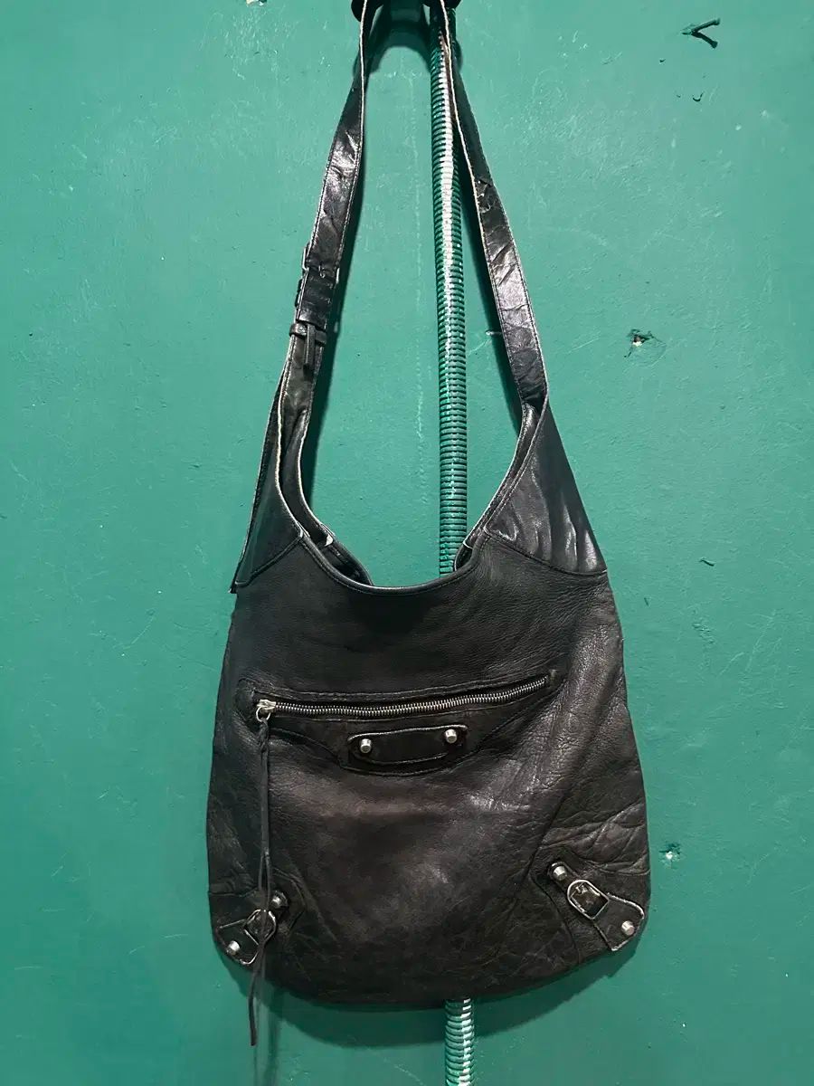 BALENCIAGA バレンシアガ ヴィンテージ クロスバッグ