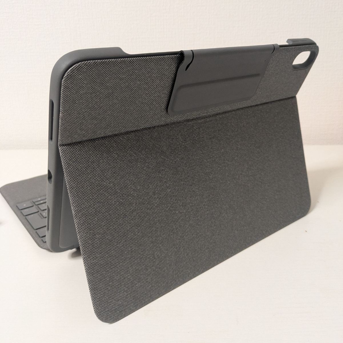 ロジクール FOLIO TOUCH for iPad Air 第4世代〜第7世代 iK1094BKA 日本語版