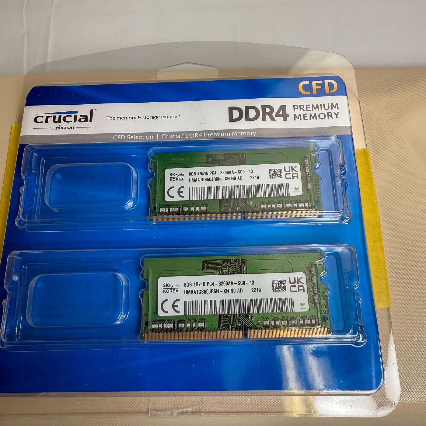 SK hynix DDR4-3200 16GB×2枚（32GB）ノート用メモリ Amazon.co.jp: MCPNAND SK Hynix HMA82GS6CJR8N-XN 16GB DDR4