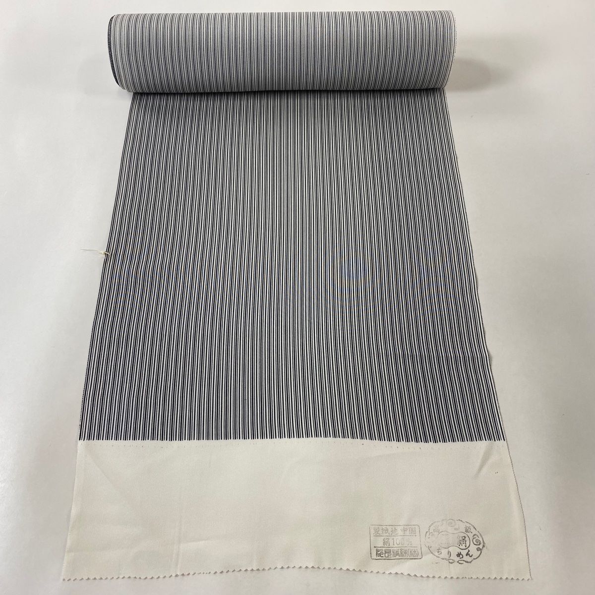 反物 名品 小紋 縞 墨色 正絹 【中古】 - メルカリ 