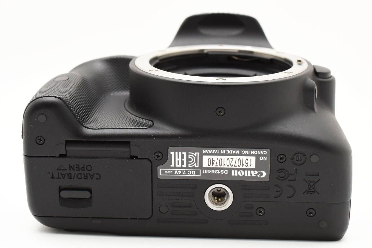 美品 NIKON D40 ショット数 1332枚 デジタル ボディ M334 Amazon | Nikon デジタル一眼レフカメラ D40 ブラック ボディ