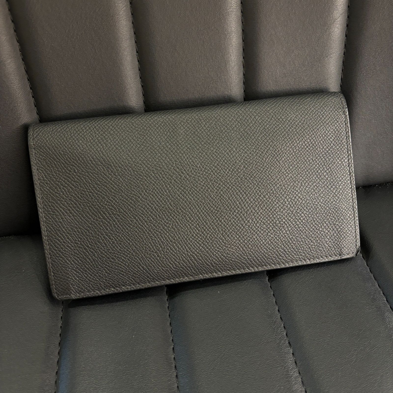 ΩNA4220 大人気！HERMES エルメス 長財布 ウォレット 折り財布