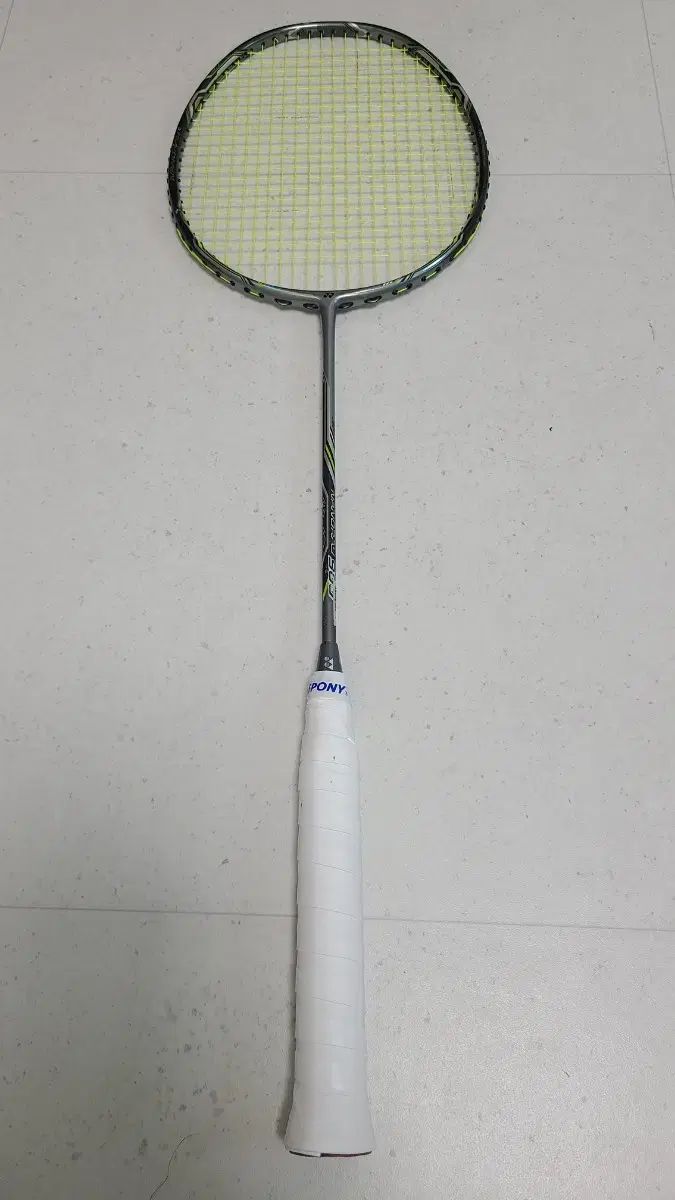 NANORAY 900 バドミントンラケット廃盤　YONEX Yonex Nanoray 900 Badminton Racket Review