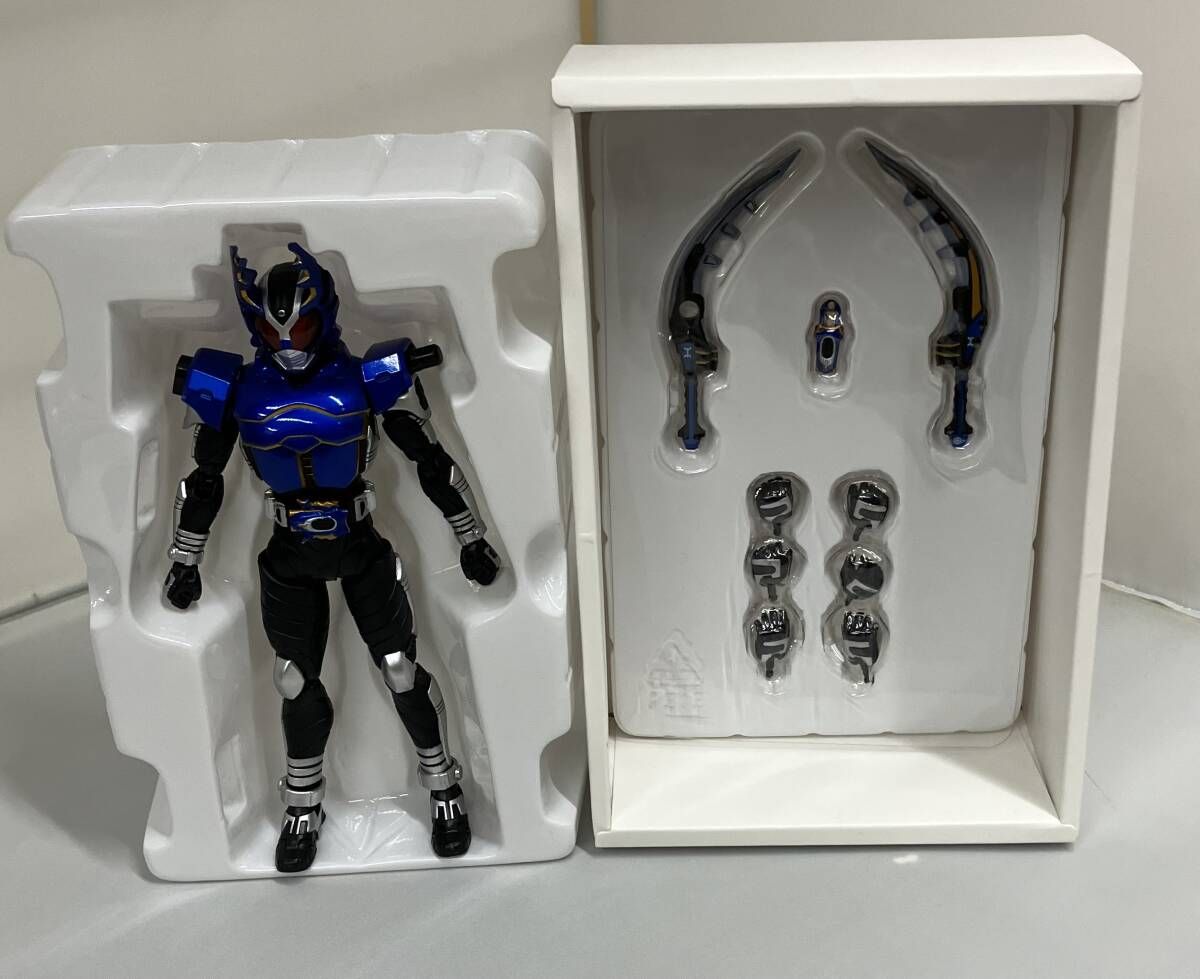 S.H.フィギュアーツ ガタックエクステンダー『仮面ライダーカブト』(魂