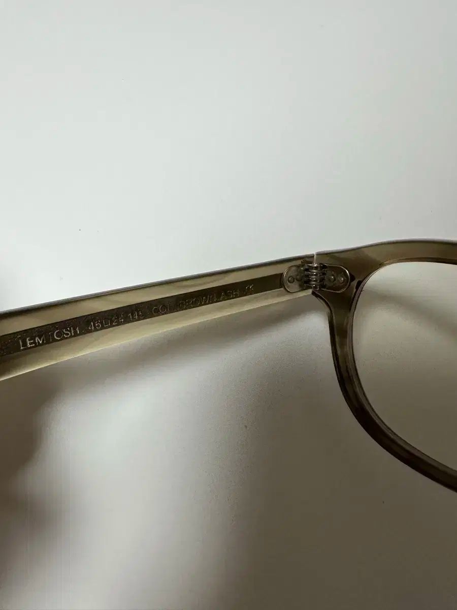 MOSCOT モスコット