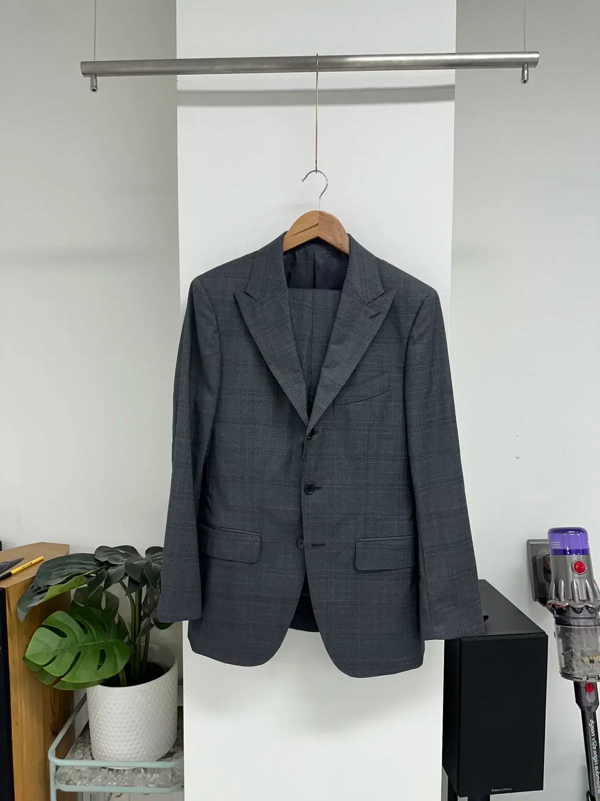 マン オン ザ ミニッツ グレー チェック スーツ セットアップ