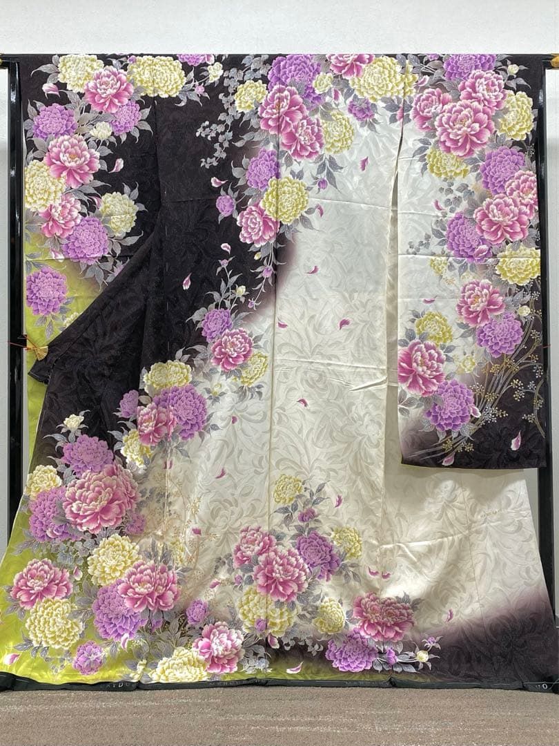 ブランド振袖 MERCURYDUO 仮絵羽 舞台衣装 正絹 未仕立て品 八掛付き ブランド振袖 MERCURYDUO 仮絵羽 舞台衣装 正絹 未仕立て品 八掛付き