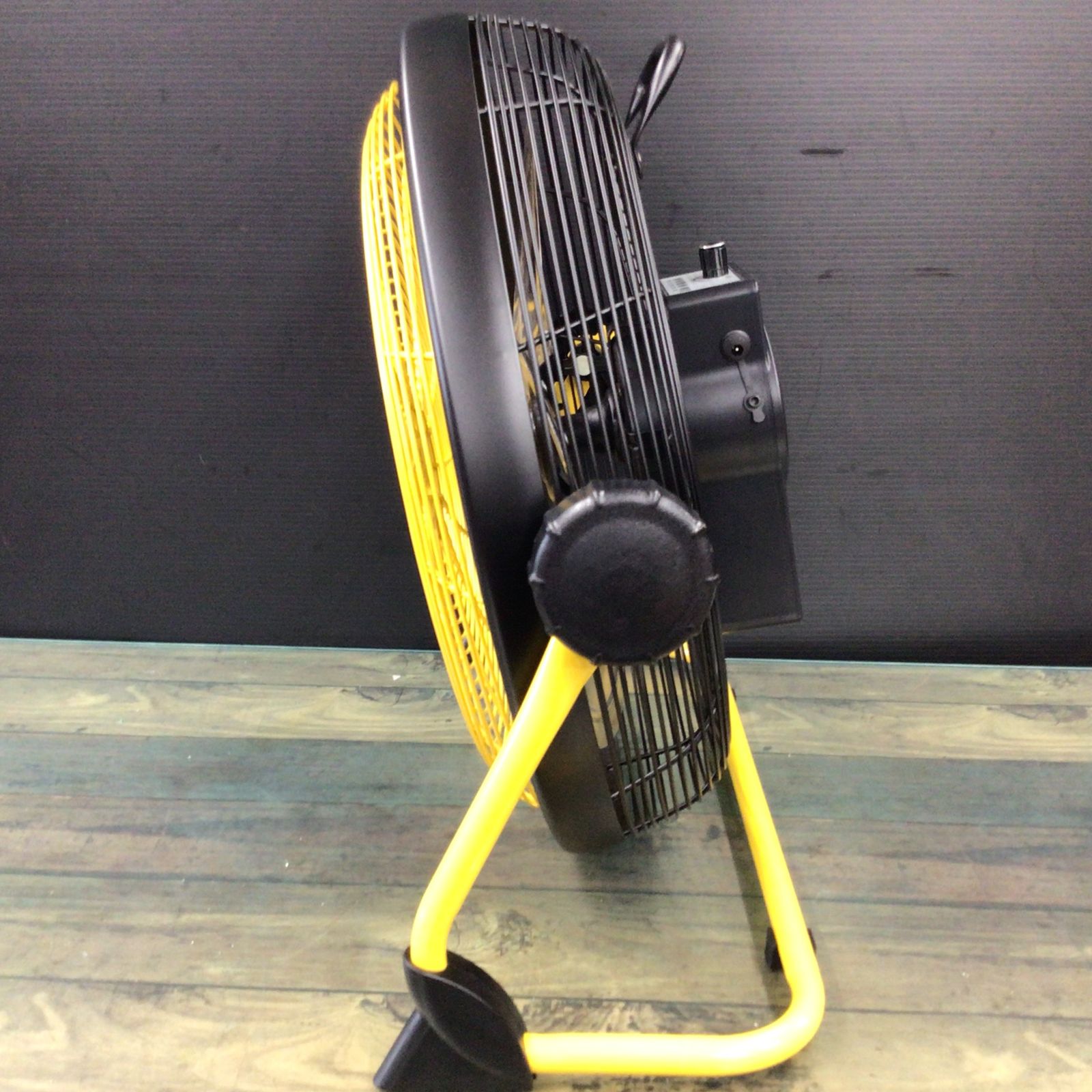 サンコー Thanko コードレスDCモーター40cm扇風機 C-RDF20Y