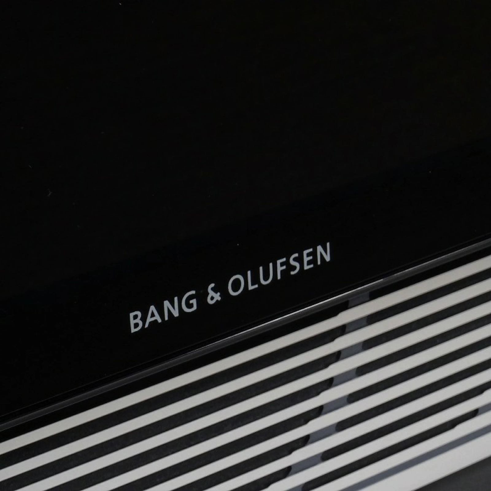 ◾︎SELUNO◾︎ 【展示美品】 Bang & Olufsen(バング アンド