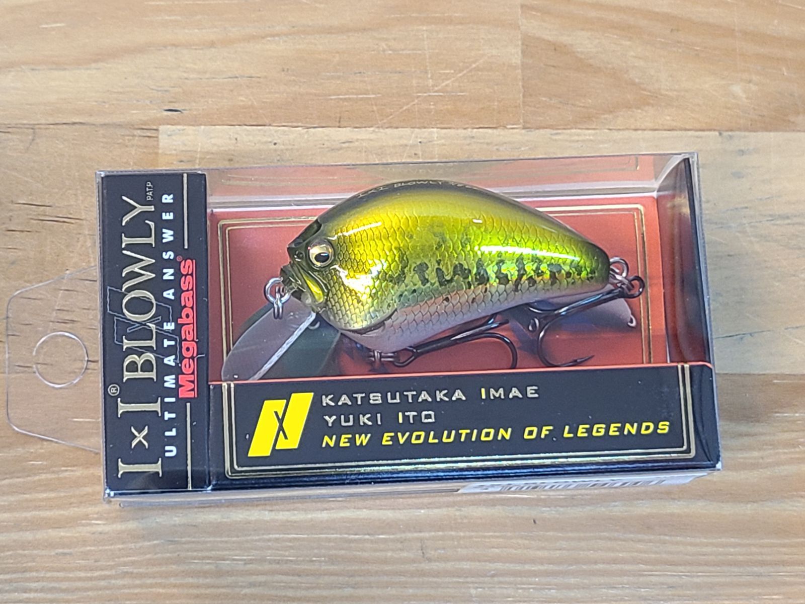 未使用 Megabass メガバス IXI BLOWLY アイバイアイブローリー 3 GG