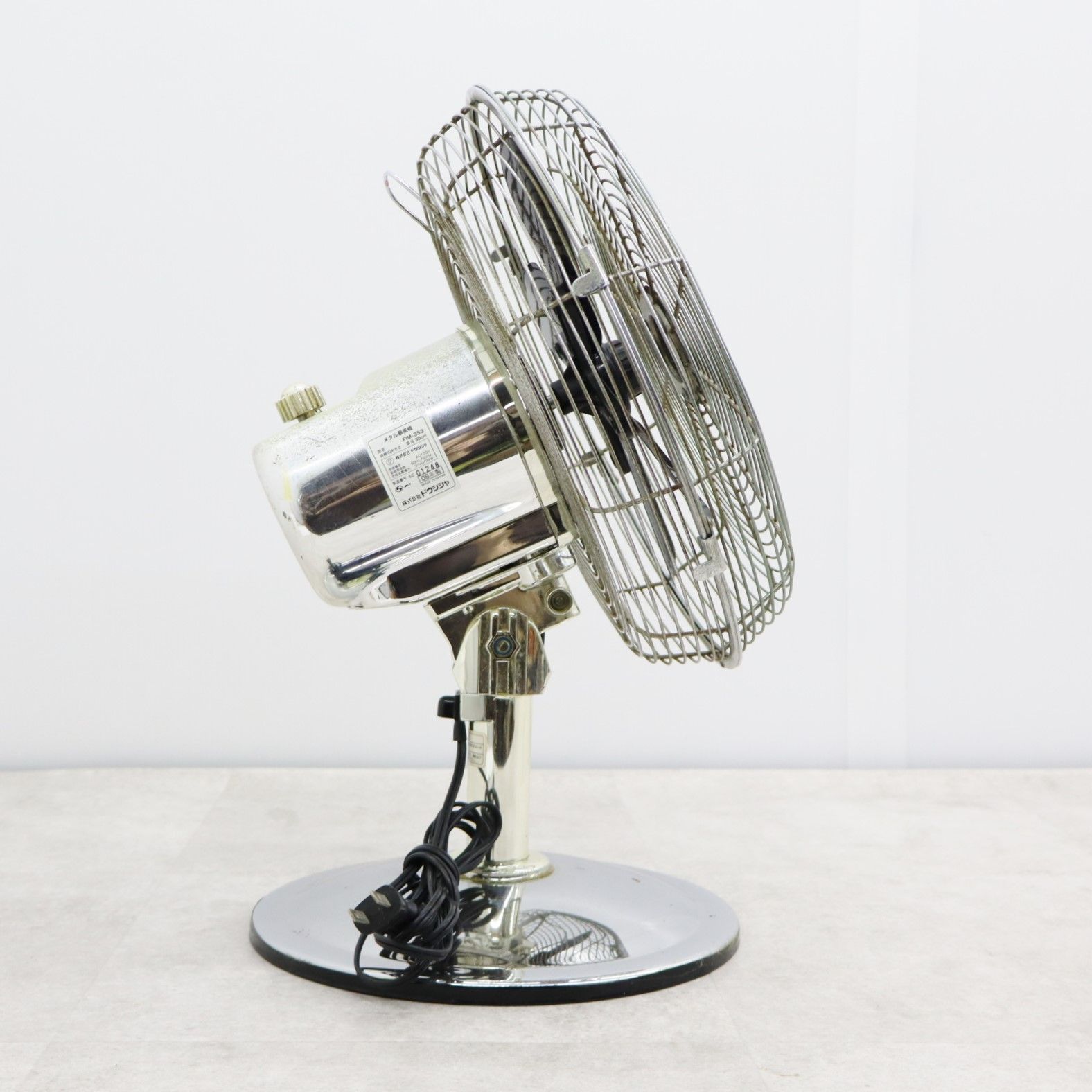 ▽中古 ｜卓上 メタル扇風機｜ドウシシャ FIM-353 コンパクト