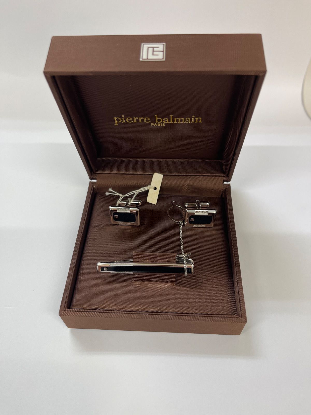 pierre balmain タイピン　セット 新品未使用品】ピエールバルマン カフス・タイピンセット Pierre