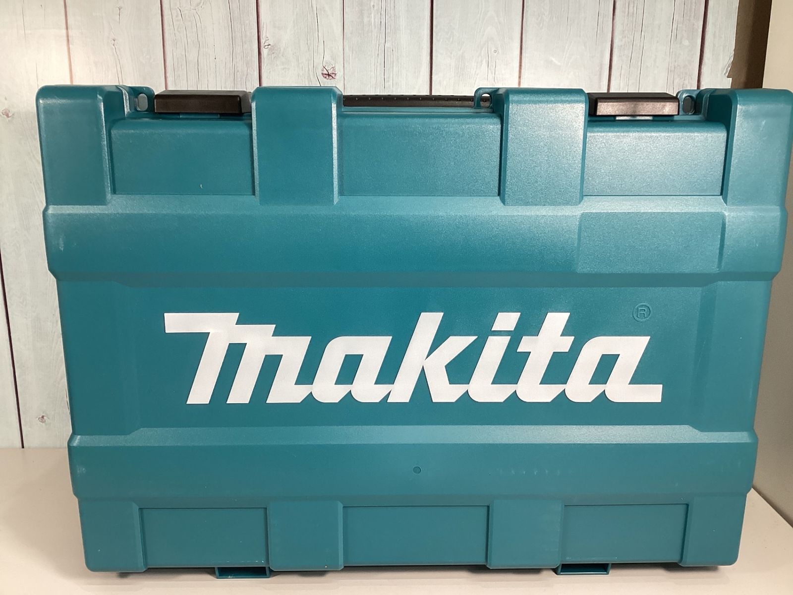 makita