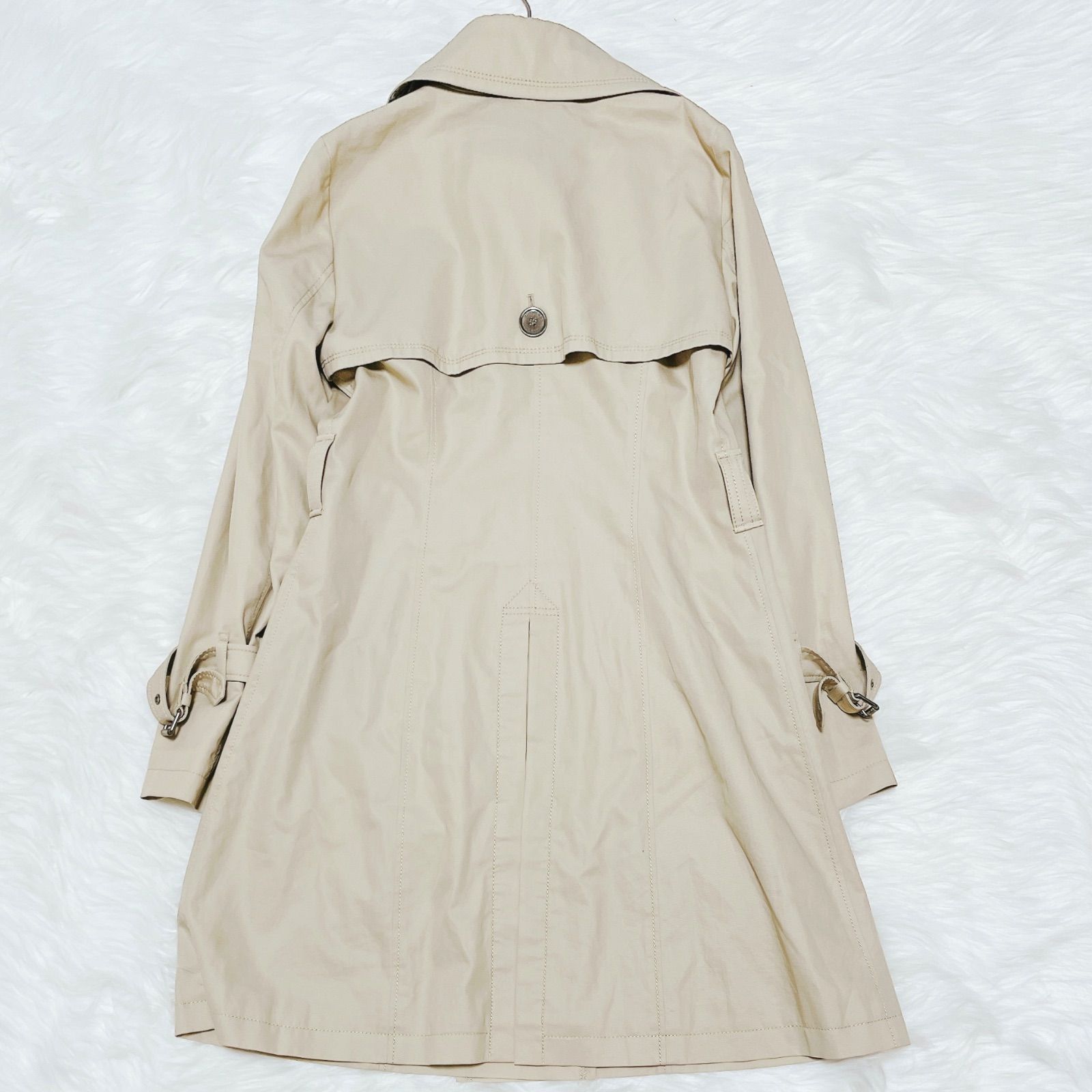 トレンチコート