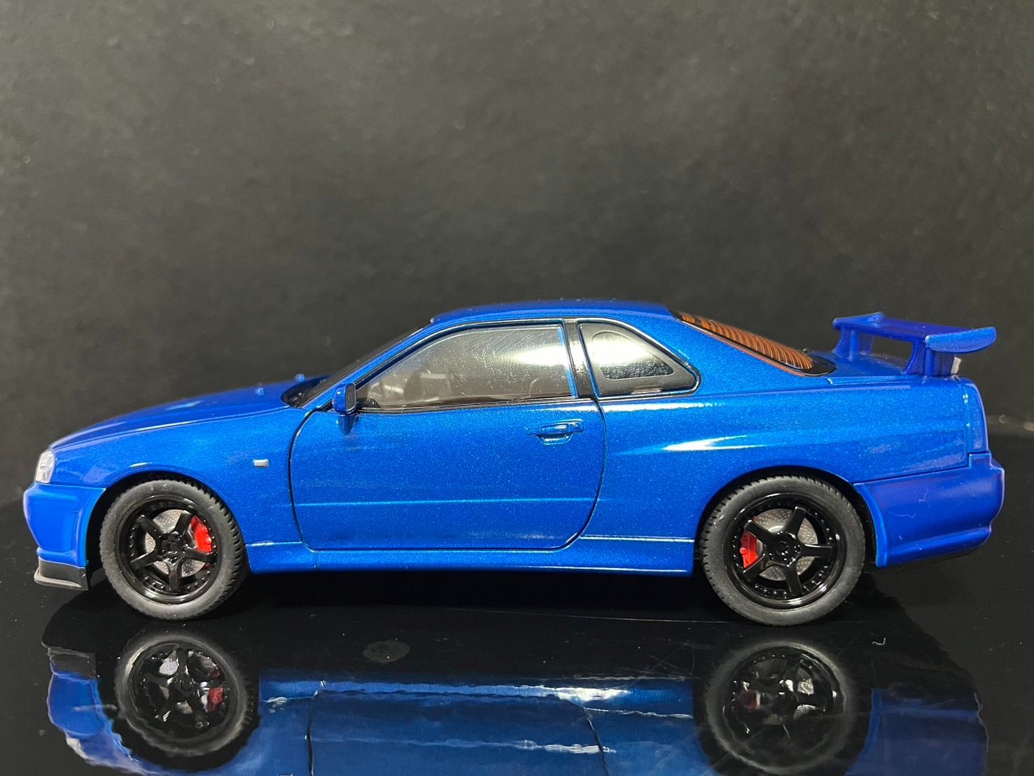 スカイラインGTR R34 日産 1/24 育ん ミニカー 紫 マジョーラ H180