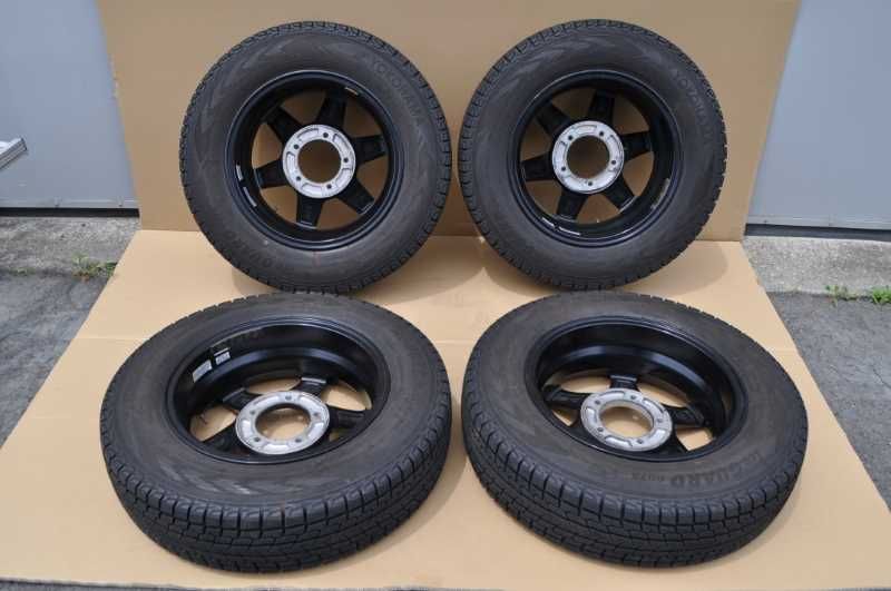 スタッドレスタイヤ