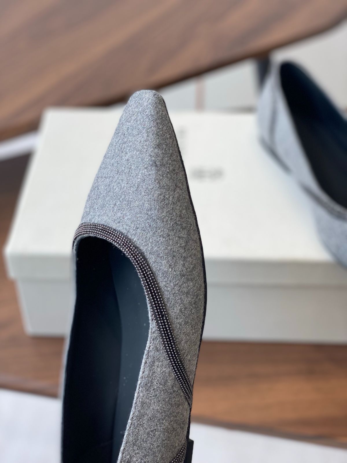 【ブルネロクチネリ】 Ballet Flats フラットシューズ グレー☆送料無料【新品】☆ブルネロクチネリ☆レディース