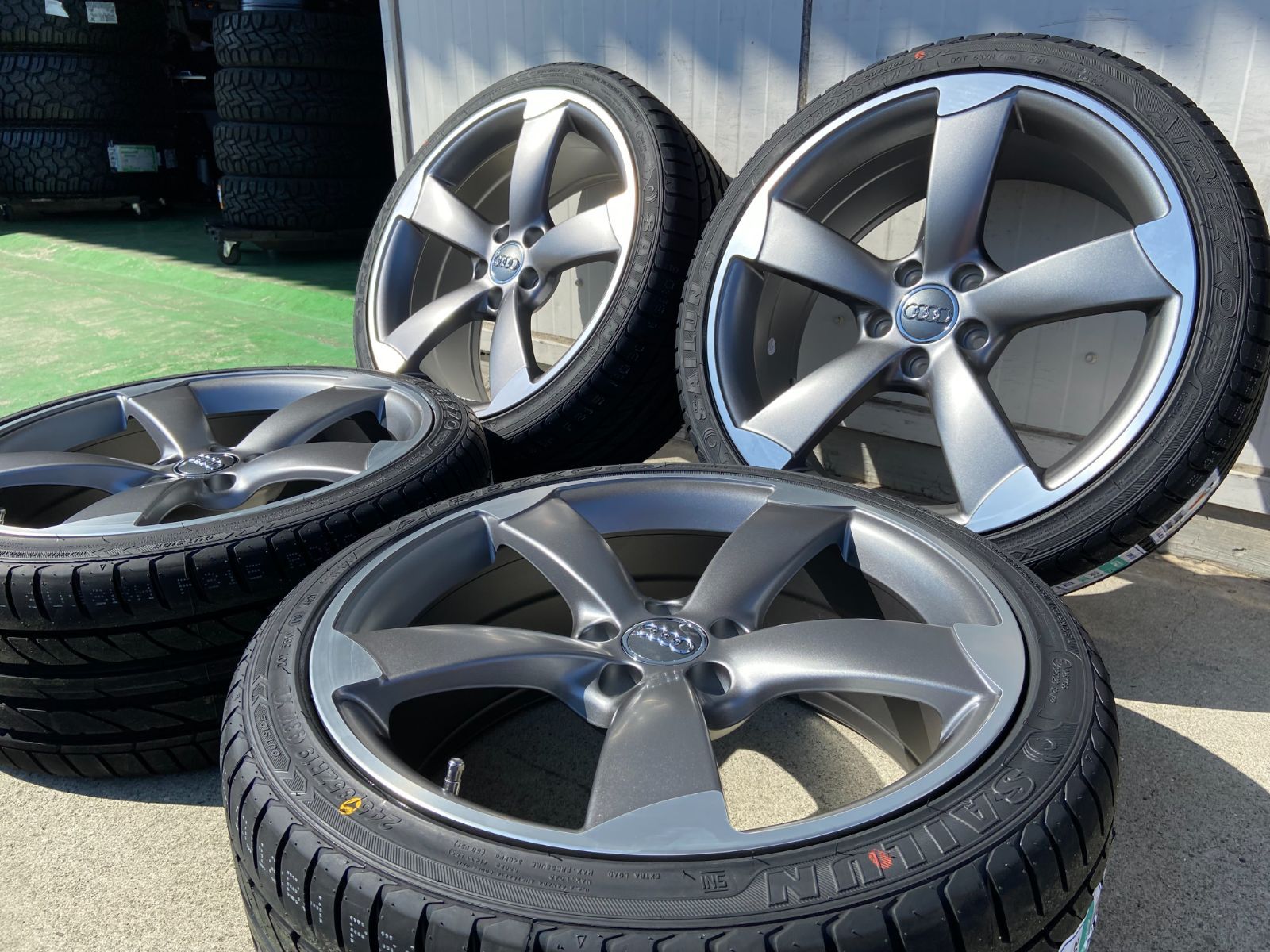 訳あり19インチ Audi アウディ A5(8T) A4 TT(8J) A6 (4F) 新品