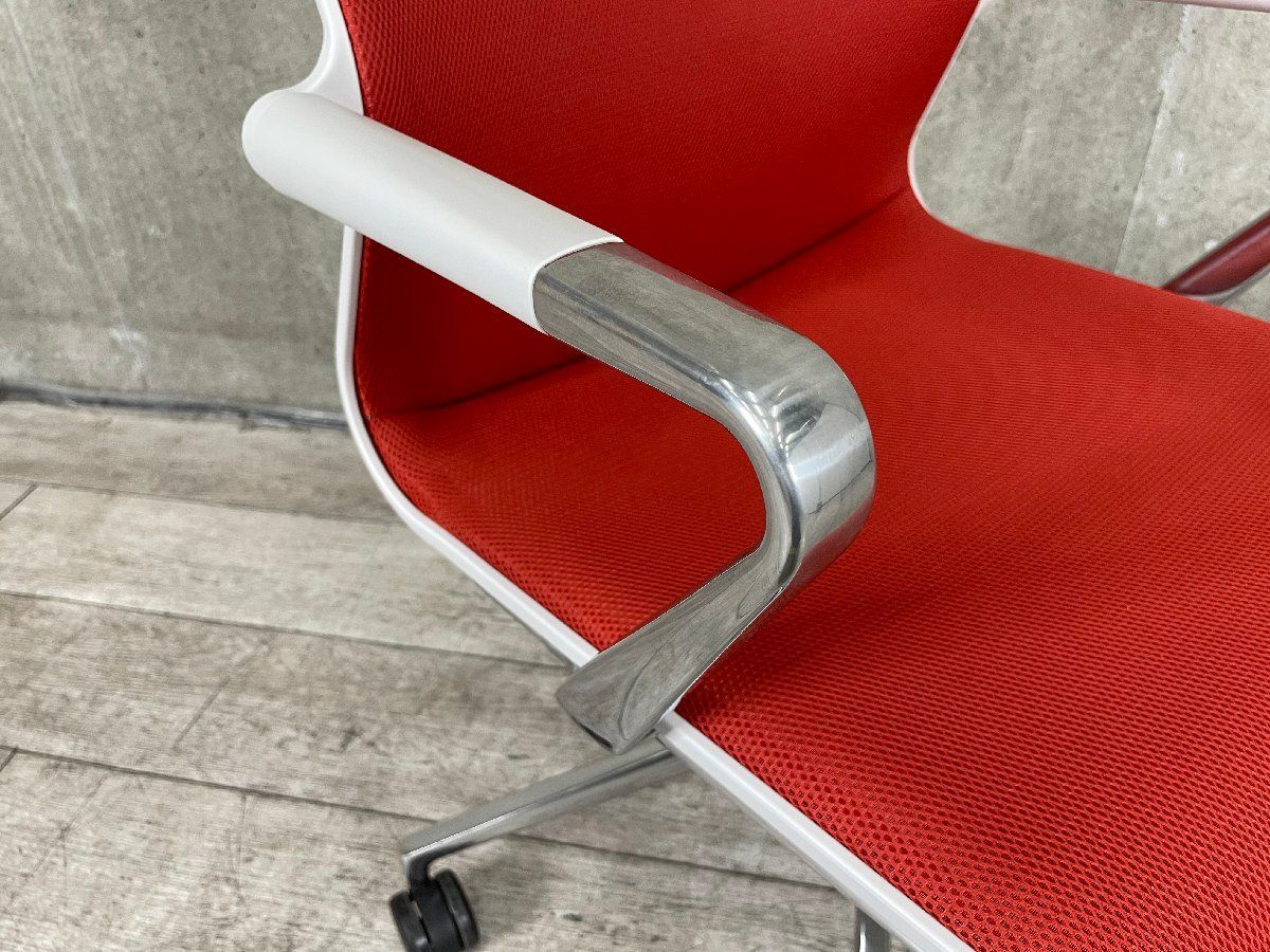 スタジオチェア レッド