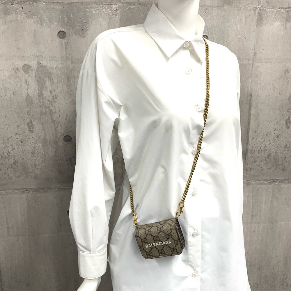 限定 美品　BALENCIAGA × シンプソンズ　チェーン　ウォレット 新品未使用 送料込み BALENCIAGA シンプソンズ コラボ二つ折り