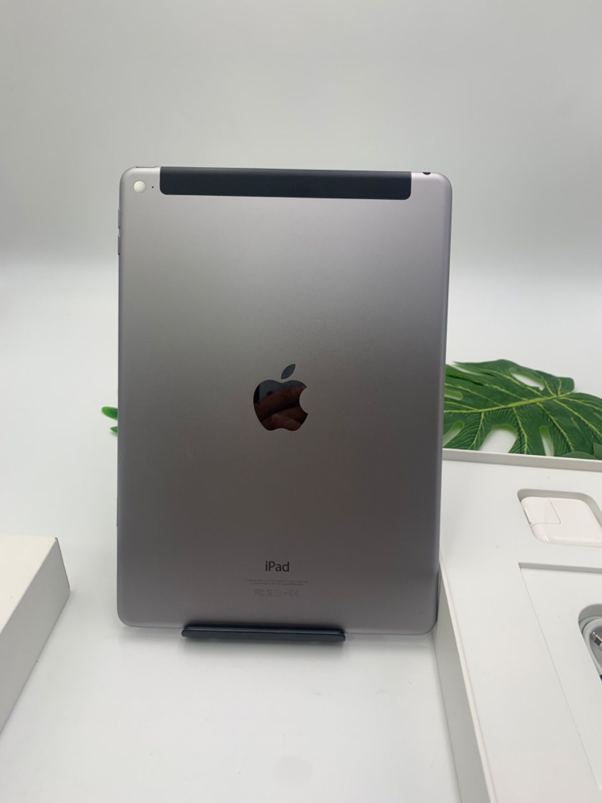 iPad Air2 A1567大容量64GB キャリアソフトバンク - メルカリ