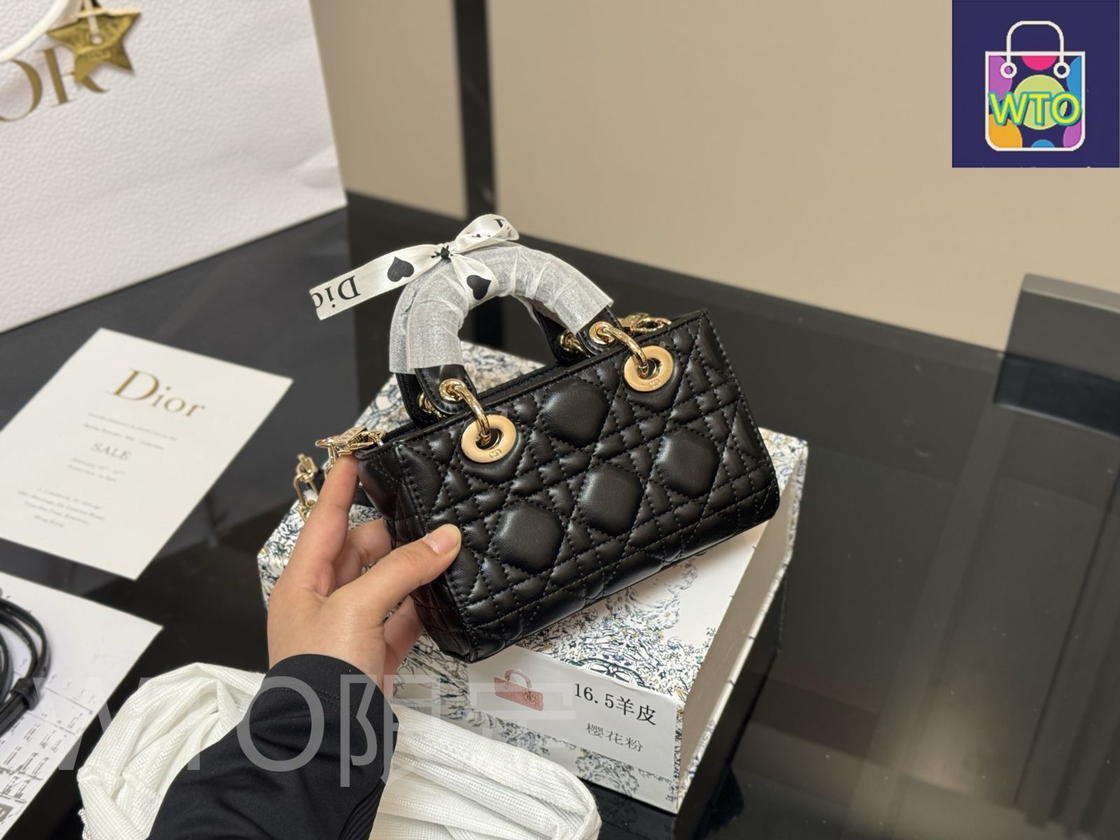 【Dior】LADY DIOR BAG レディ ディオール ラムスキン バッグ DIOR | Lady Dior バッグ ミディアム カナージュ ラムスキン
