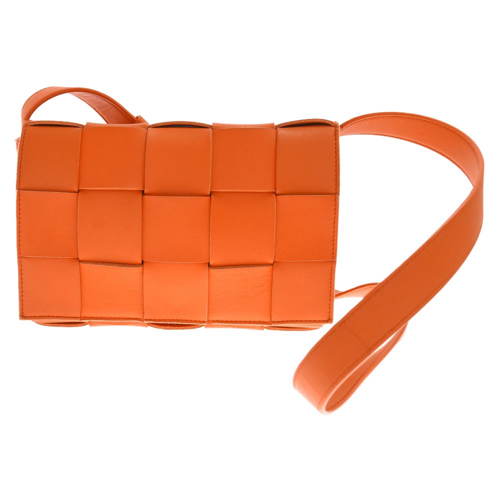 BOTTEGA VENETA オレンジ Bottega Veneta: オレンジ スモール Padded Tech Cassette