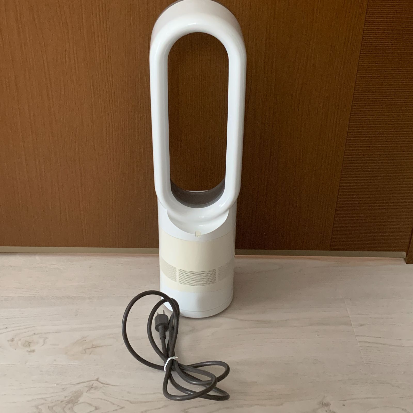 販売済【232】セラミックファンヒーターdyson ホット&クール 2016年製 販売済【232】セラミックファンヒーターdyson ホット&クール 2016年製