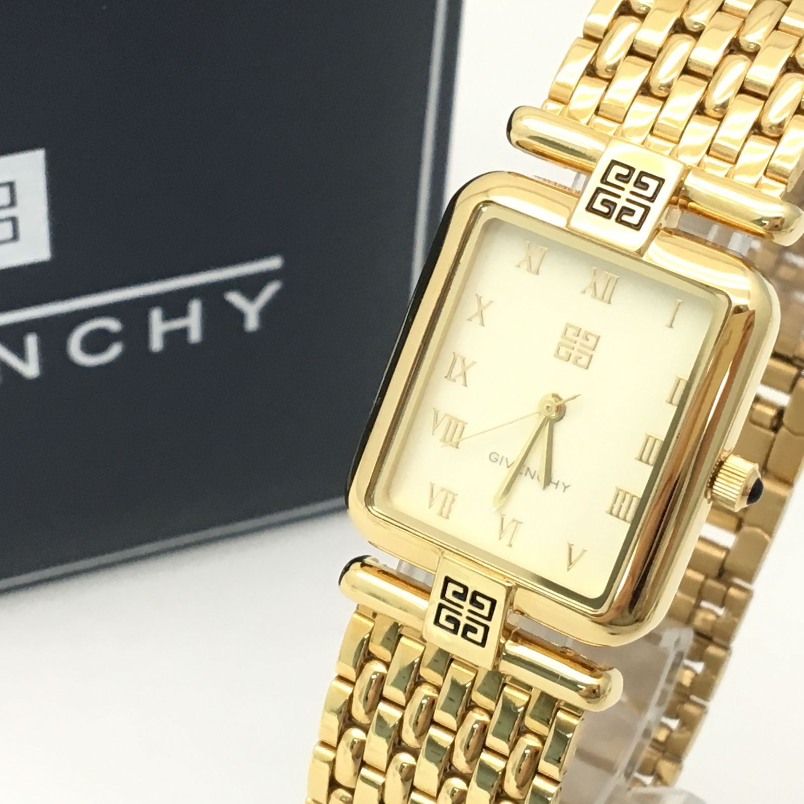 【電池交換済】GIVENCHY ジバンシー 腕時計 ゴールド スクエア