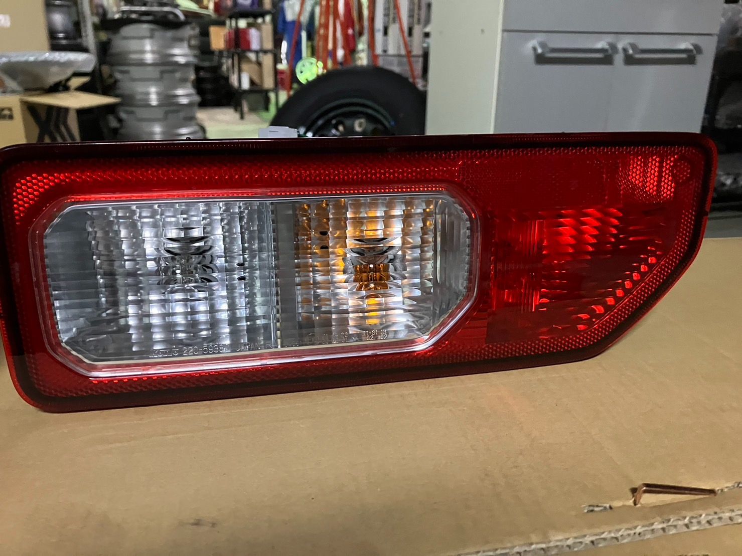 スズキ JB74W ジムニーシエラ 純正テールランプ左右＋裏カバー