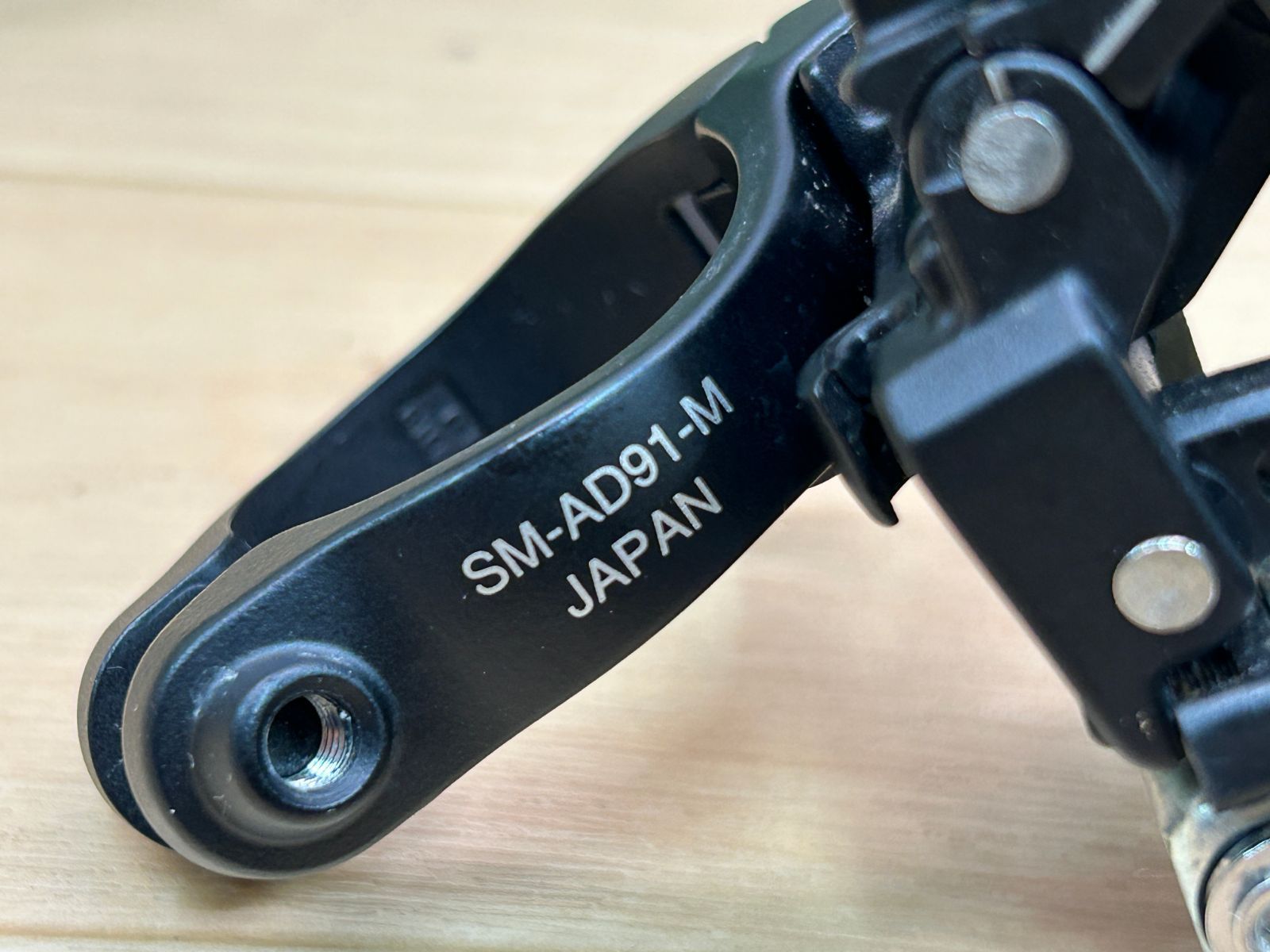 イチ推し!! 極上品!! SHIMANO 105 2×11s FD-5801 SM-AD91-M付属 シマノ