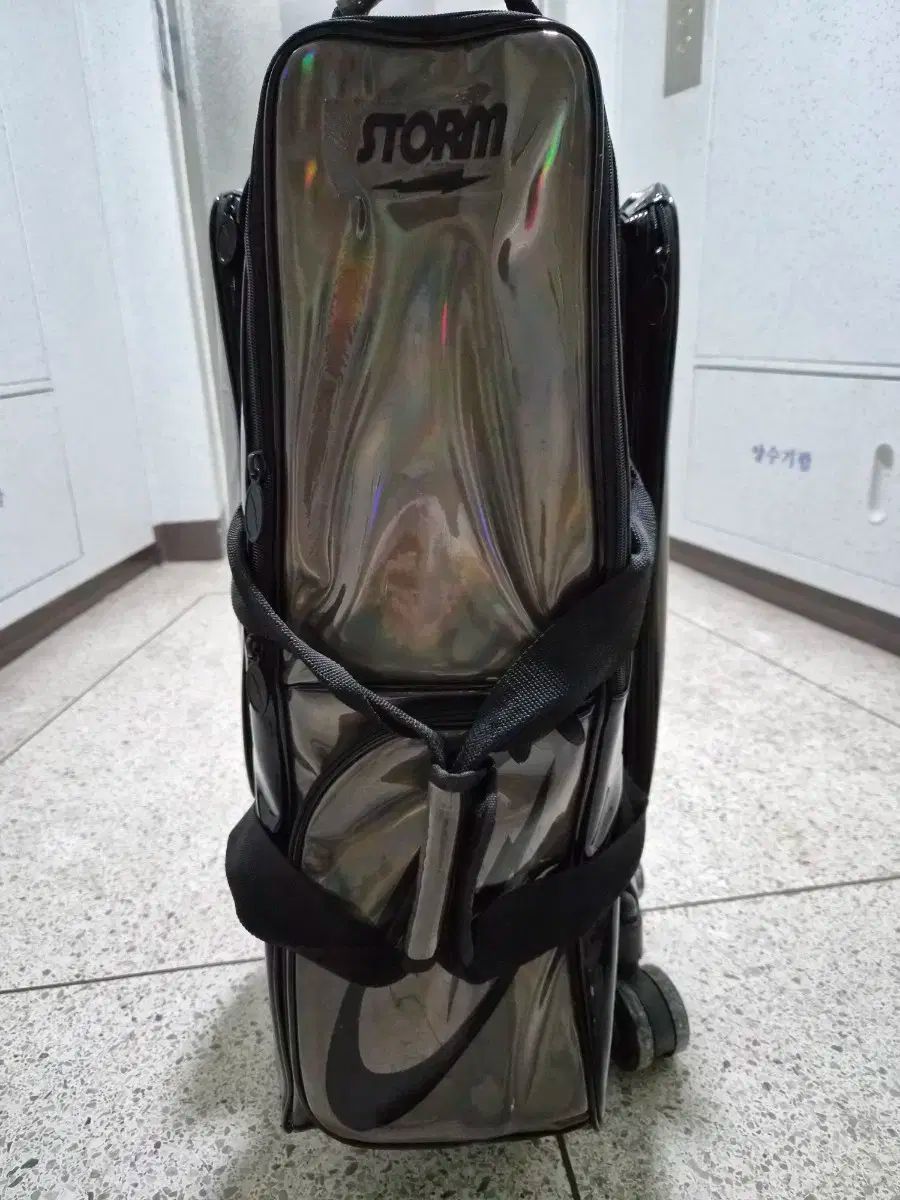 ストーム ホログラム 3ボールバッグ