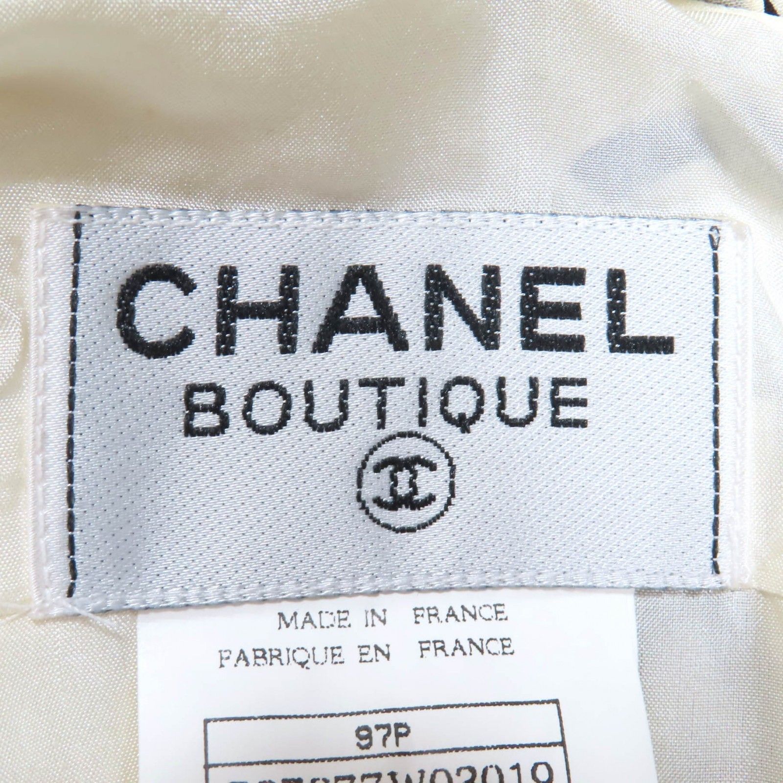 CHANEL BOUTIQUE シャネルブティック ヴィンテージ 97P P07977 シルク ロゴ総柄 ココマークボタン ミニ ドレス アイボリー ブラック 36 フランス製 レディース MAAHADDERANG_COM