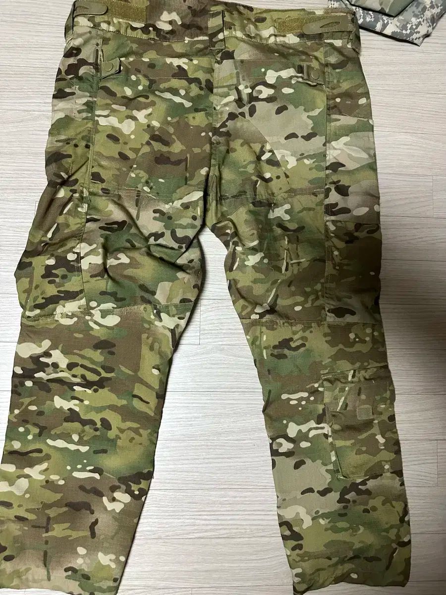 レスキュー パンツ