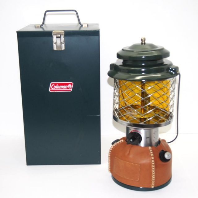 Coleman 290A ガソリンランタン ランタンケース付き Coleman コールマン 290A 05年製 ガソリンランタン 収納ケース