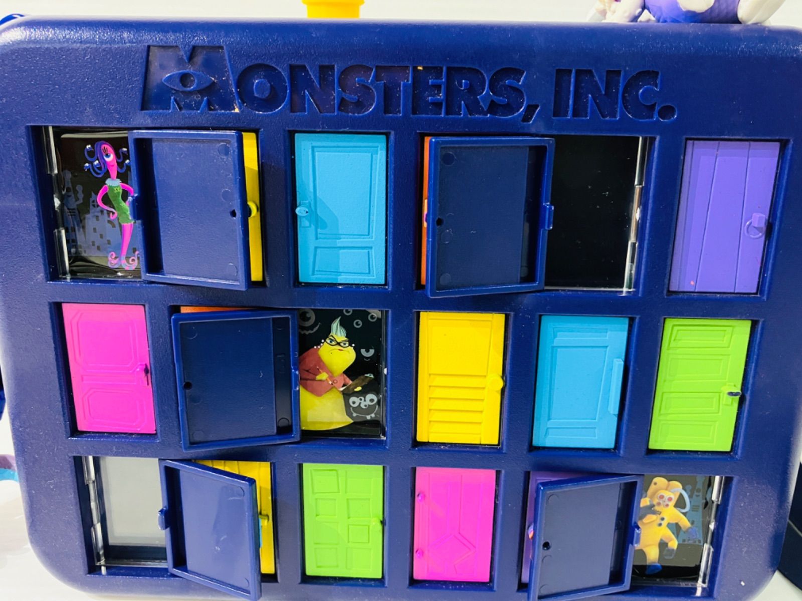 ★ 最終お値下げ　夢の国　Disney ディズニー　モンスターズ・インク　MONSTERS,INC  ポップコーンバケット　ブー　ギョロめちゃん　サリー　ランドール　ロズ　色々な味　現状品　0.69kg   ★