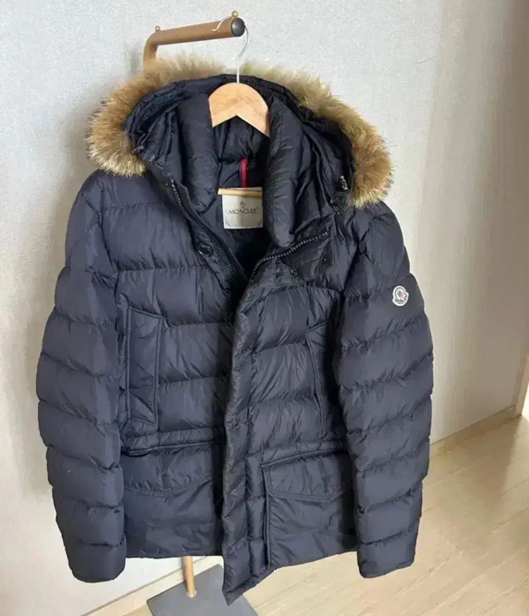 MONCLER モンクレール