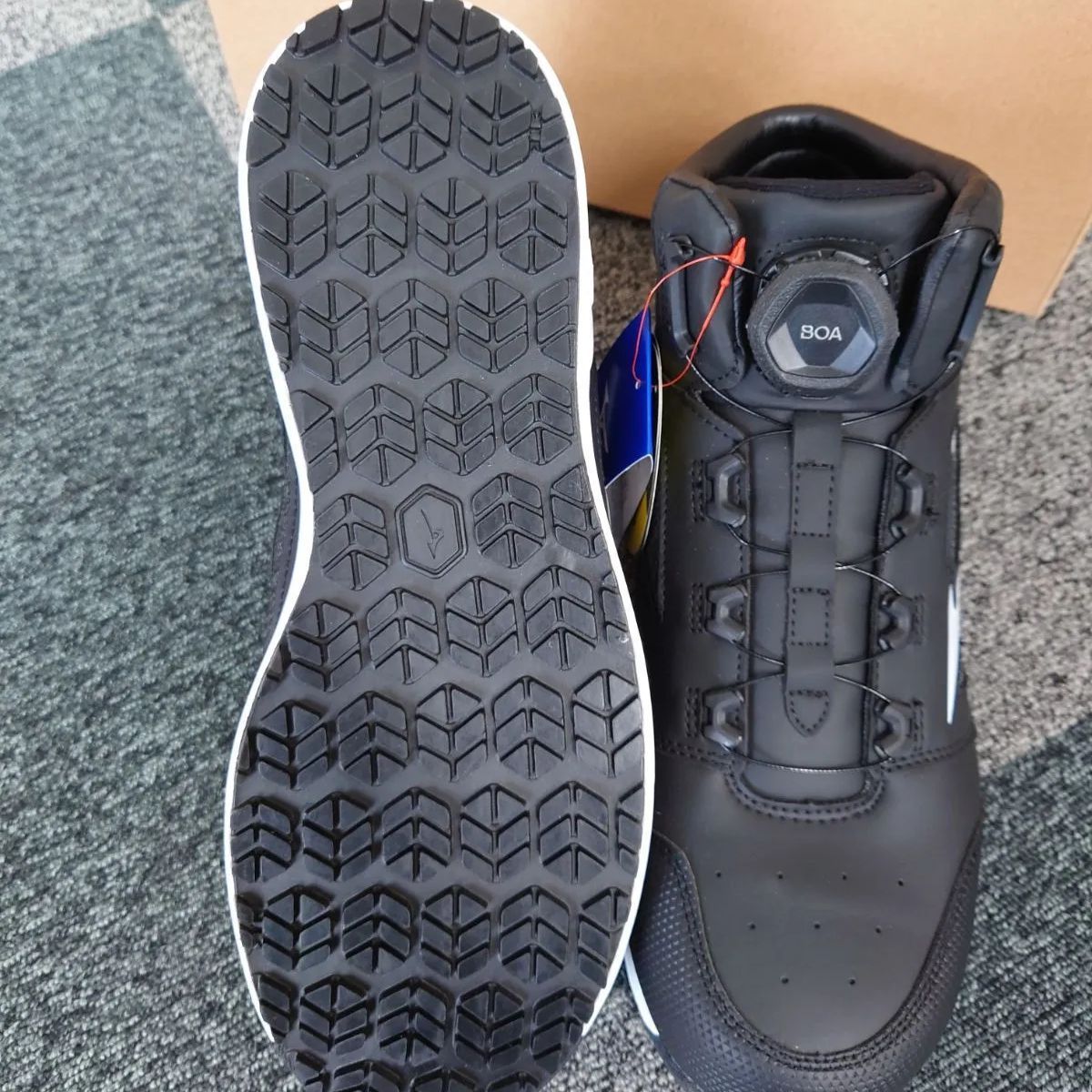 新品・消費税・送料込！】MIZUNO オールマイティ 安全靴 LSⅡ73M