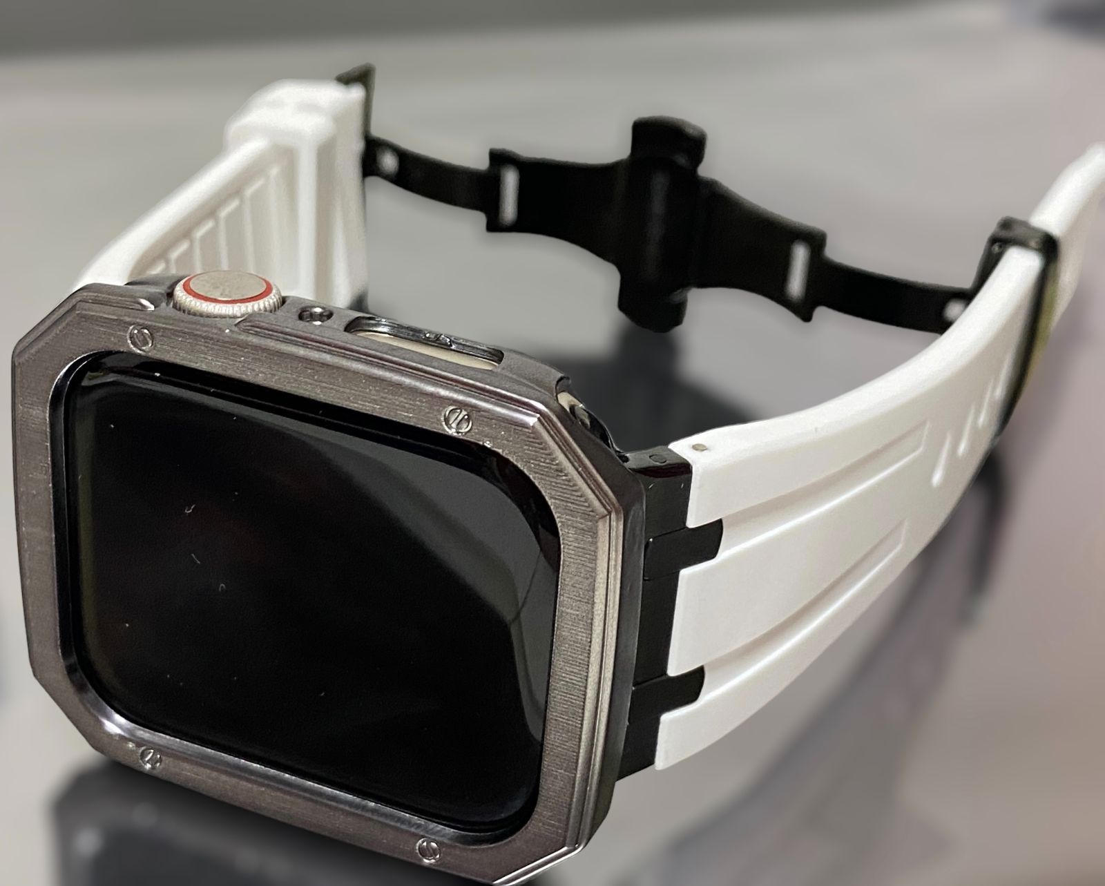 ガンメタ ホワイト アップルウォッチ ラバーベルト Apple Watch ケース カバー 40mm 41mm 44mm 45mm49mm Apple Watch 用