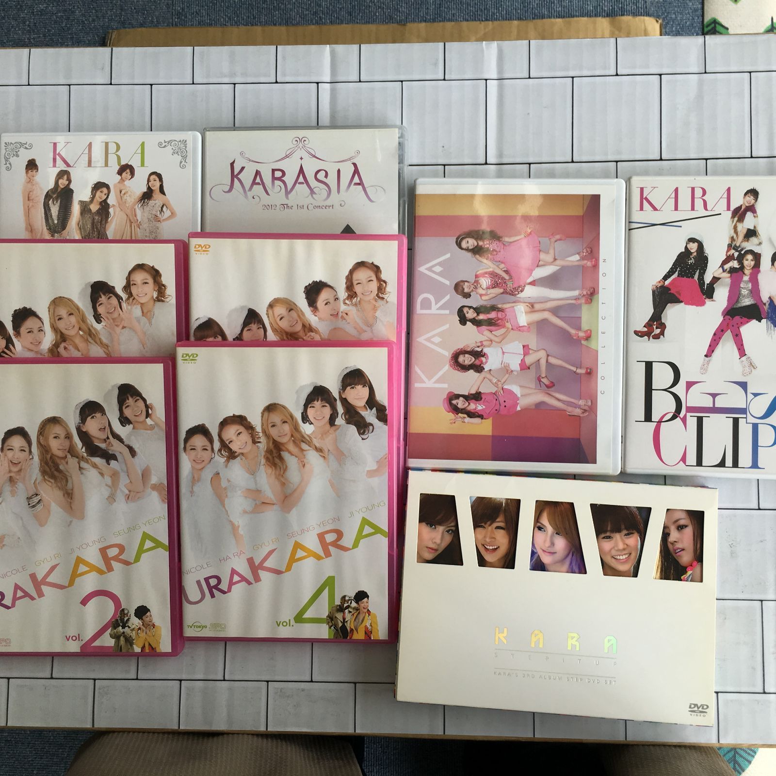 アイボリー×レッド 【値下げ】KARA CD・DVD・クリアファイルまとめ売り