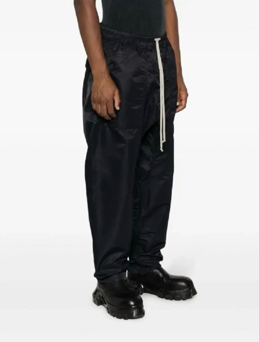 ダークシャドウ ナイロン