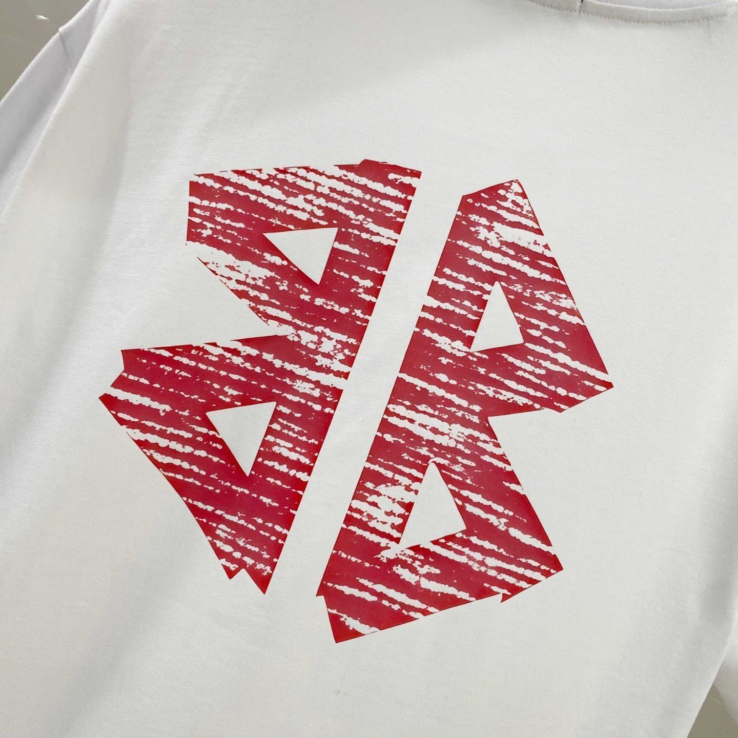 【BALENCIAGA】25SS ホワイト Tシャツ/関税送料込み 25SS バレンシアガ レディース Tシャツ カットソー (BALENCIAGA