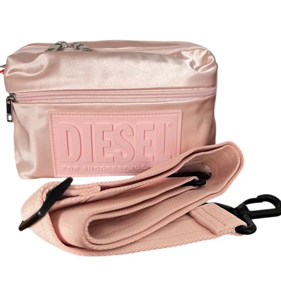 DIESEL メタリックピンク ショルダーバッグ ディーゼル ピンク サテンショルダーバッグ - メルカリ